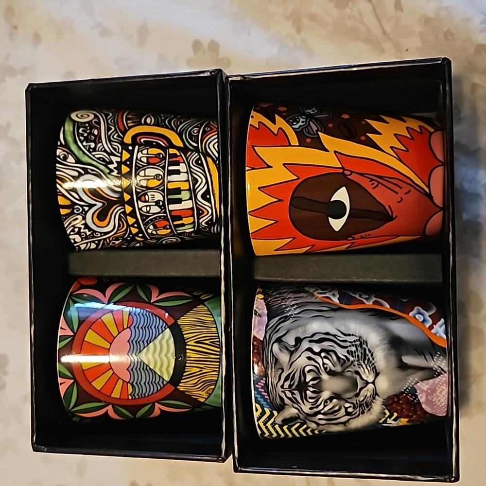 Starbucks coffee tasting cups
